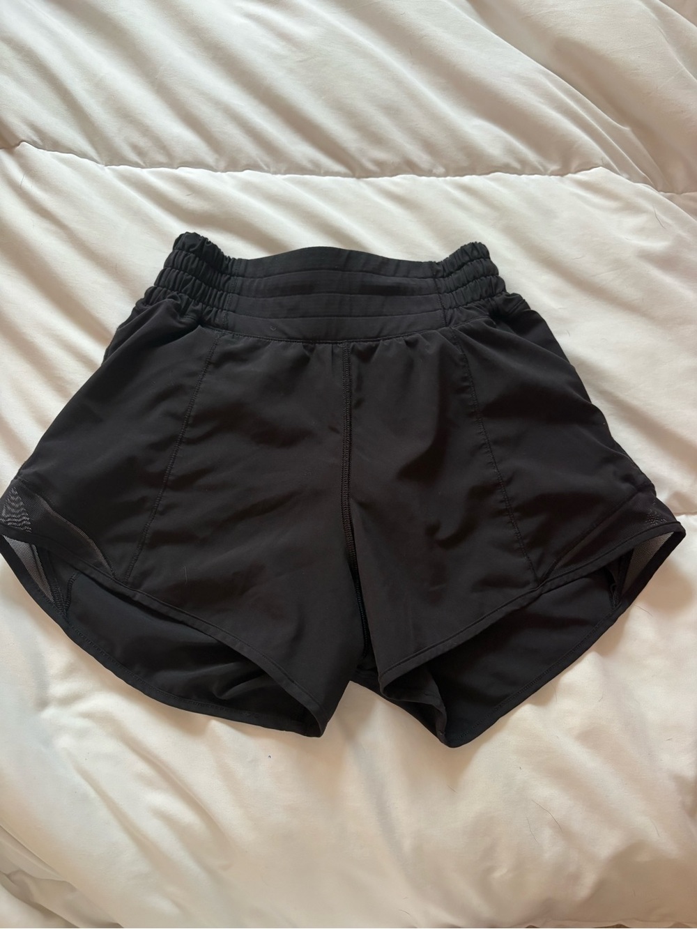 lululemon athletica Black hotty hot shorts